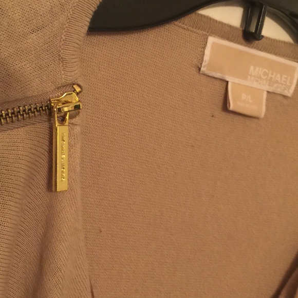 Michael Kors Sweater - Picture 2 of 4